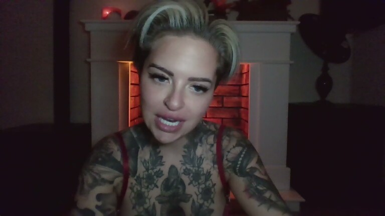 Rubyrichhxo's Streamate show and profile