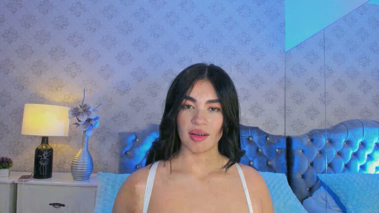 MayaWiills's Streamate show and profile