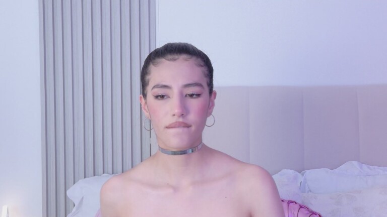 JohanaPiero's Streamate show and profile