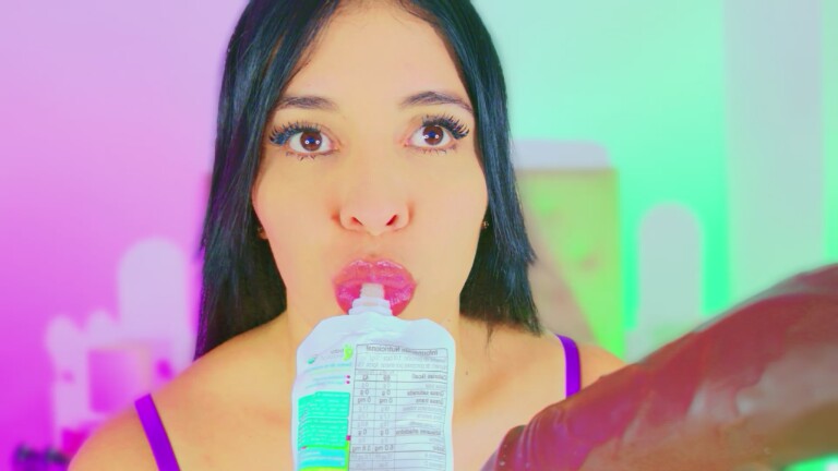 CharlootteEvans's Streamate show and profile