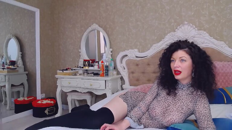 NataliaRed's Streamate show and profile