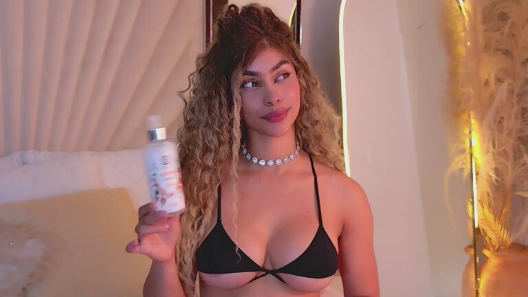 GingerPiiaf's Streamate show and profile