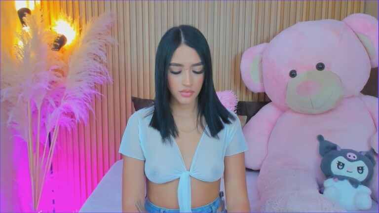 HemmaThompsonn's Streamate show and profile