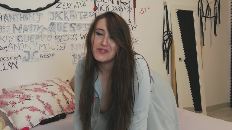 SYIA's Streamate show and profile